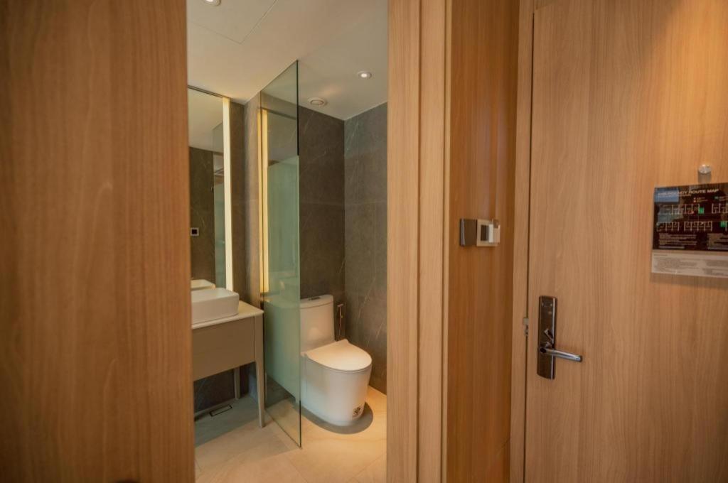 Riverton Hotel Samut Songkhram Exterior foto