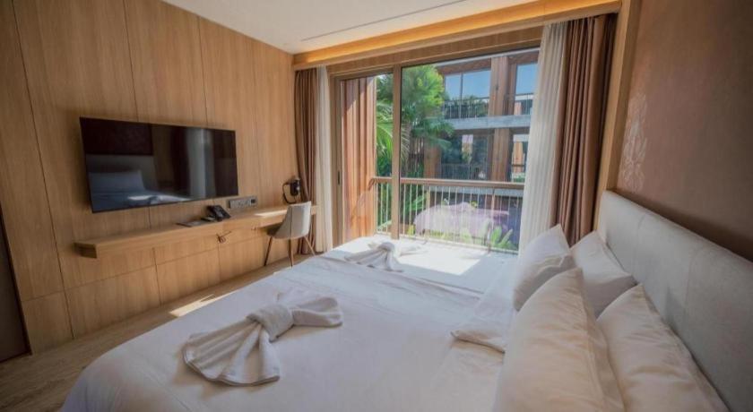 Riverton Hotel Samut Songkhram Exterior foto